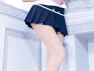 Beautyleg – Eva真会搞事，这裤里丝的原图就是让人多想了，资源更是火花四溅。