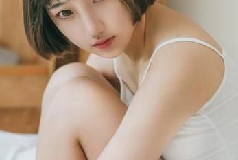 GIRLT果团网 – 裴希西的油亮盛况：图片合集，光是在想你有没有抹油？