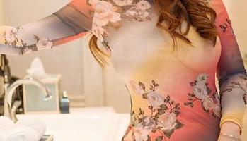 HuaYang花漾 – 免费赠送周于希女王作品，快来感受她的治愈魔力！