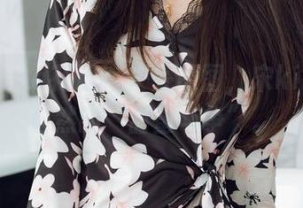 HuaYang花漾 – 户外原图，宋kiki和大自然的“甜蜜斗争”。