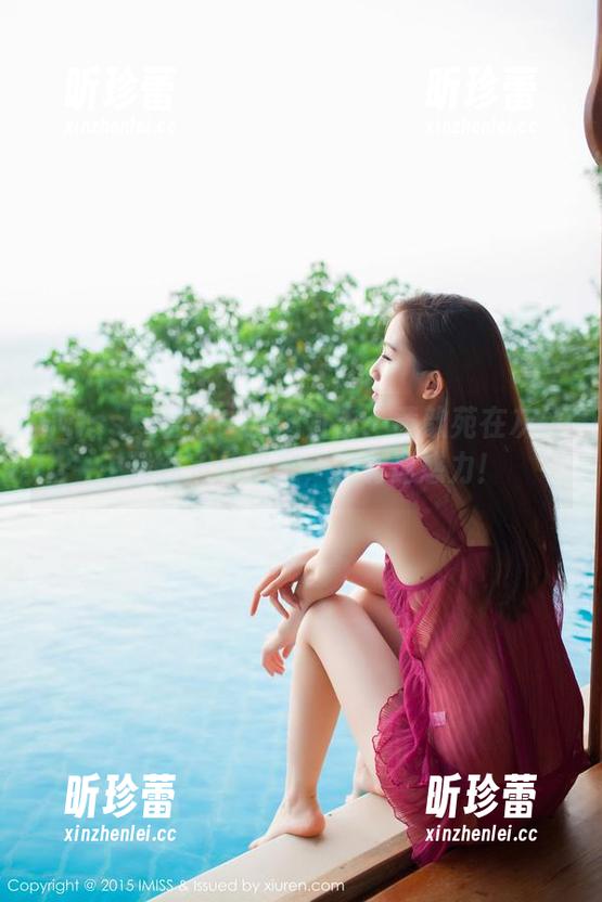 IMiss爱蜜社-黄歆苑 IMiss爱蜜社 - 原图直击:黄歆苑在灰丝中找到完美姿态,真有迷惑力!