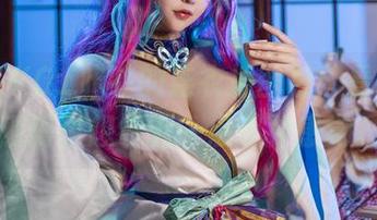 KANEKO_咔喵的连衣裙图包：看吧，我刚刚也想靠近一点那种感觉。