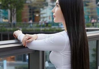 MiiTao蜜桃社 – 秘书上岗！豆瓣酱的最新美图，准备好被馋到了吗？