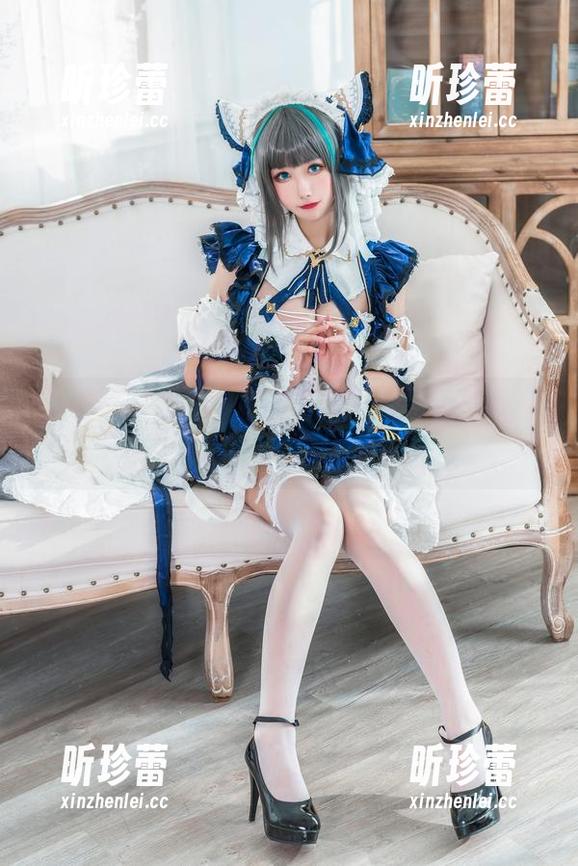 Momoko葵葵又搞事情了，毛衣写真集更新——不小心被她迷到咯！