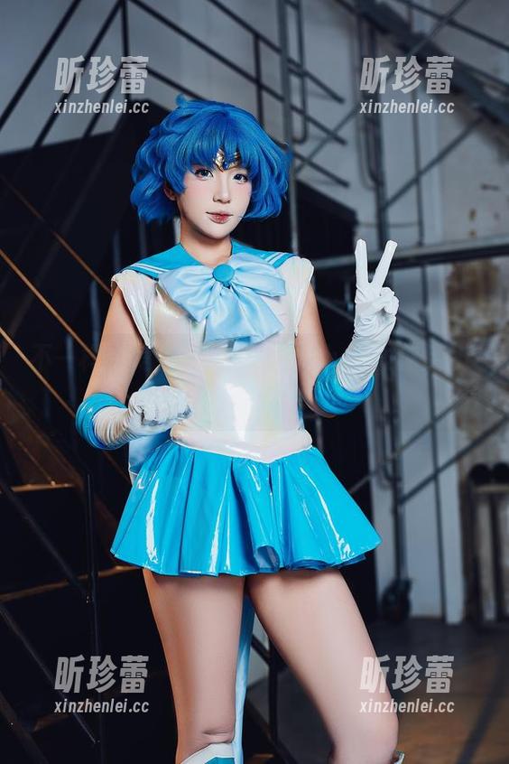 PuyPuyChan 不一样的美图!PuyPuyChan教你用Hanekawa的姿态撩人