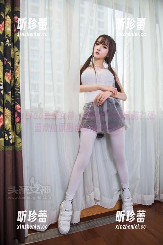TouTiao头条女神 - 为啥修女也能酷？张蓝欣的原图合集难不倒我！