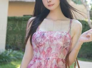 Xiuren秀人网 – 看圆圆酱女神游走，原图资源堆成山，只能静静舔屏。