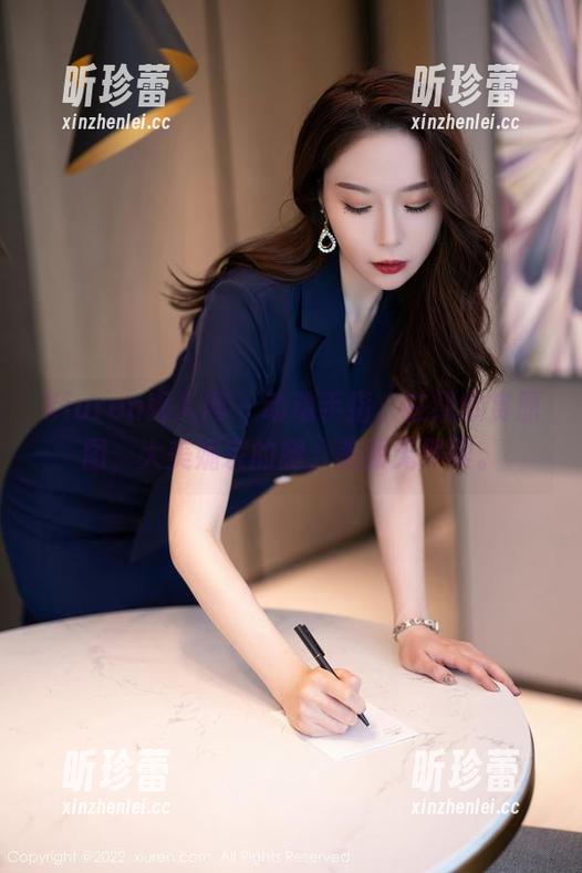 Xiuren秀人网-大美媚京 Xiuren秀人网 - 动动手指,在线欣赏原图,大美媚京的腿,美丽无界限。