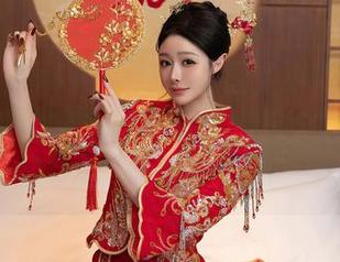 Xiuren秀人网 – 精选原图，小Kiki教你如何用职业装，轻松突破“只会打卡”的界限！