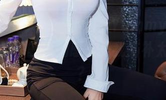 Xiuren秀人网 – 小蛮妖Yummy的女友套图，隐约的模糊感，是我脑补太多了吗？