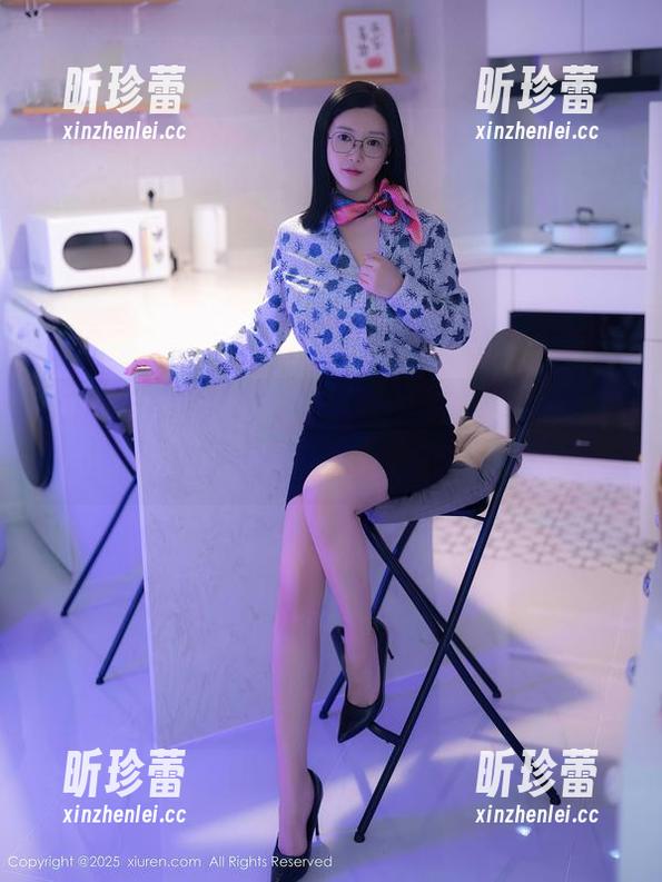 Xiuren秀人网-李昔雨 Xiuren秀人网 - 看了就想下载,李昔雨的油亮让你不想离开!