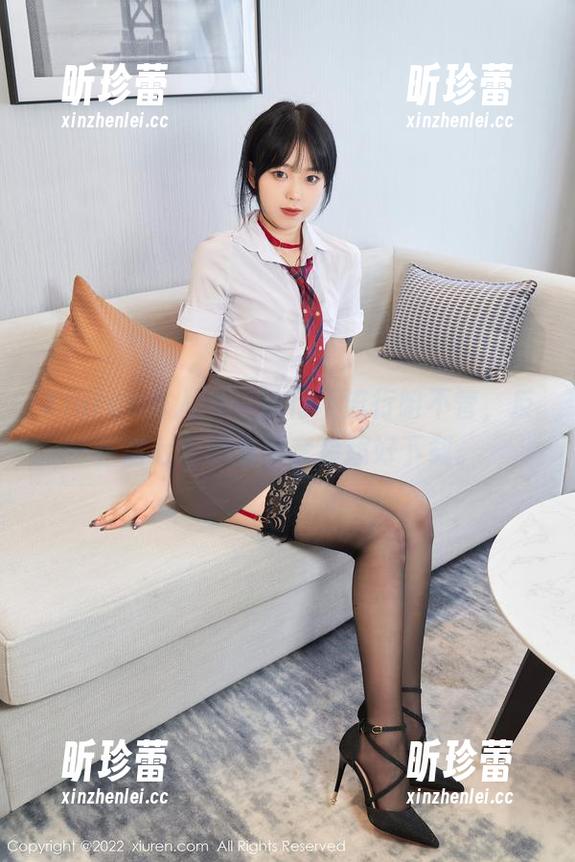 Xiuren秀人网-甜七七 Xiuren秀人网 - 流行不流行咱不管,反正甜七七的高清套装超好下载。