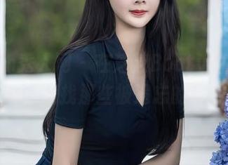 Xiuren秀人网 – 在芝芝Booty的校园写真集中，找找那些被遗忘的青春气息