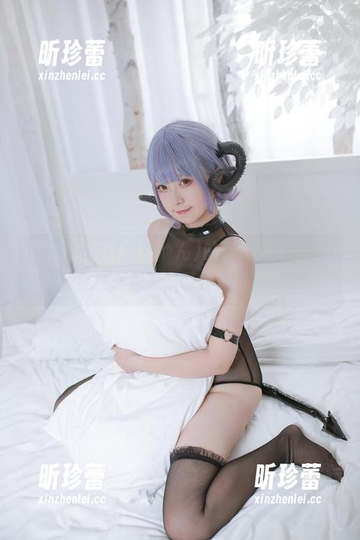 asagiriai(爱ちゃん)的巫女cos精选，魔法是想象，装扮是事实！