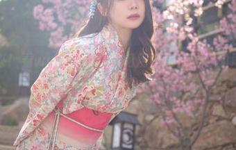 卷土重来！看wuyo(우요)如何用制服征服你的屏幕，记得图集是免费的哦！