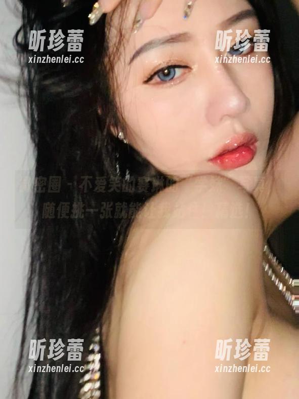 微密圈 - 不爱笑的赛琳的“学妹”写真，随便挑一张就能让我站住！精选！