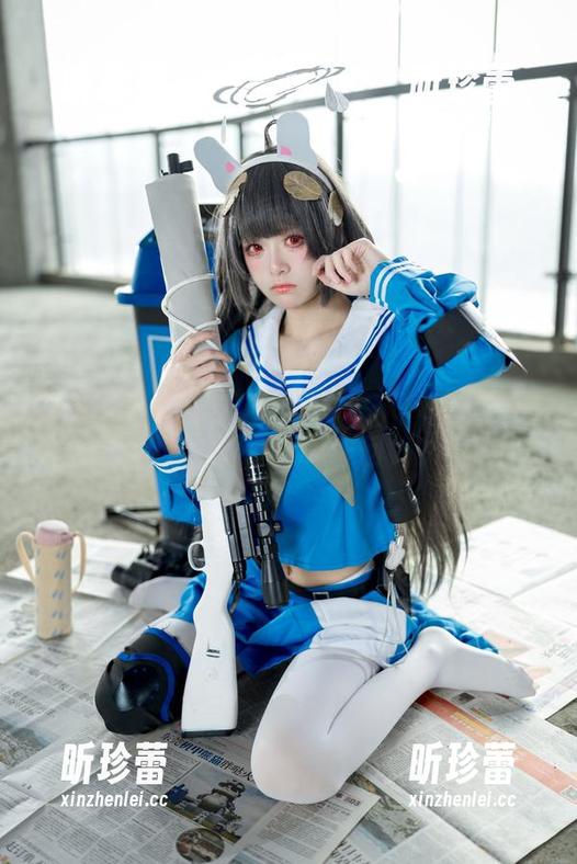 九柒喵的私房里，和服在甲铁城的影子中摇曳…这画面是咋回事？