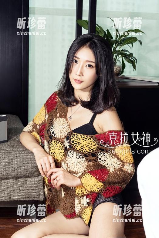 克拉女神 - 毛衣季节，汤怡的私拍图集里藏着温柔的角落？