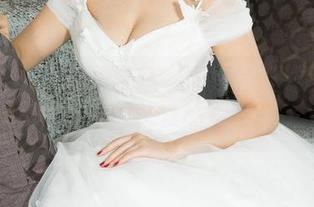克拉女神 – 潮流与腿，熙妍的丝袜配得上每一幅图片里的细节。