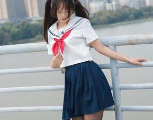 向兔玩映画看齐！全套JK白无本，感觉要被粉色的萌化了～