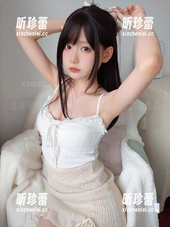发条少女yoki 当发条少女yoki遇上连体衣,趁机偷偷赞美了一下
