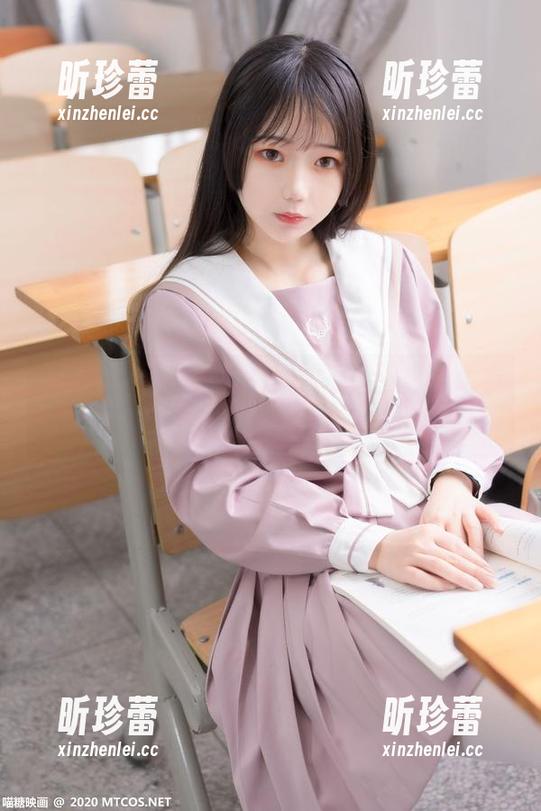 春节特供：喵糖映画旗袍原图，没点本事看不懂这种美