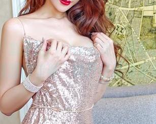 嗲囡囡 – 鱼子酱Fishx学妹，轻松踩中美图与资源的节奏，铺开便是满姿美！