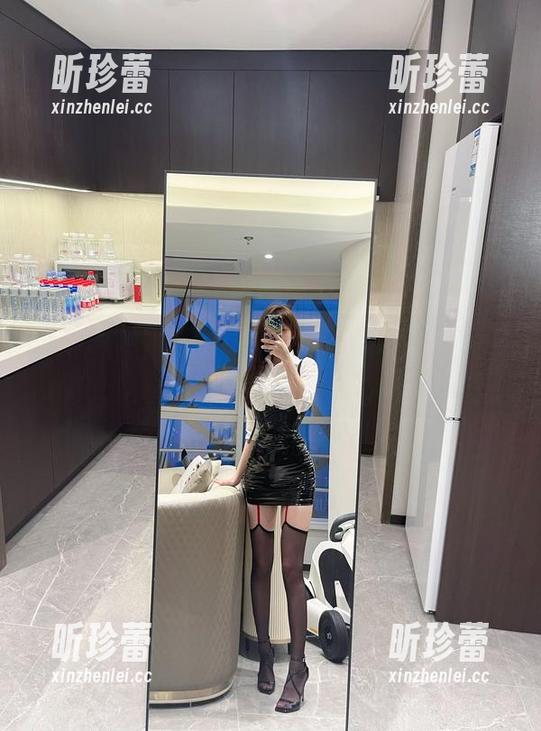 微密圈 - 奔跑的晶骡子的图集：小护士的身影无处不在，等你下载！