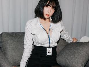 新鲜出炉的姜仁卿(강인경)写真集，“御姐”风格，果然又让人想多看几眼。