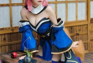 免费写真大片，没见过这么会撩的“小仓千代w”女王吧？