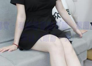 小众视觉 – 私拍蓉蓉的美腿，原图出来咯，真让人眼前一亮！