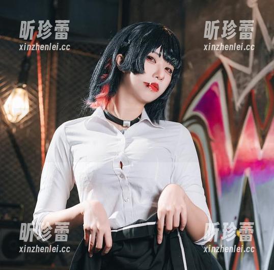 看，小空sora的裸足合集跟前面的不太一样，更新在招手～