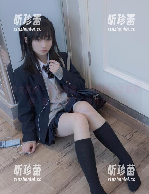 少女秩序 - 快来围观，晞可的甜心之旅美图，就像打开了一罐开心果！