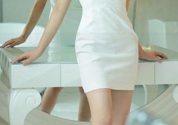 尤果网 – 纯白之光，来自曼曼：高清原图并不完全如我所想，哈哈，果然有所偏差。