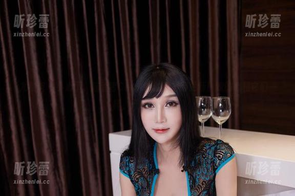 尤物馆-陆萱萱Cecilia 尤物馆 - 小心了,陆萱萱Cecilia的美脚有更新!我的心和它们一样,开始漂流了!