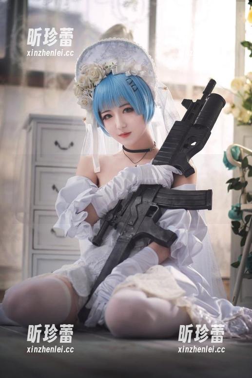 弥音音ww 突然想去网盘找到弥音音ww的“明日方舟-锡兰”,下载时请小心,不小心掉进迷糊里哦。
