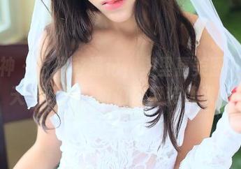推女神 – 白裙奇遇记，绮里嘉美图分享：天仙下凡，咱们也要装优雅！