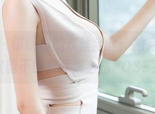 推女神 – 谭晓彤的灰丝全套：拍完照，下次能不能教我怎么摆POSE？