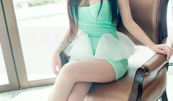 推女郎 – 木婉晴的内衣真招摇，下载网盘里的好戏！