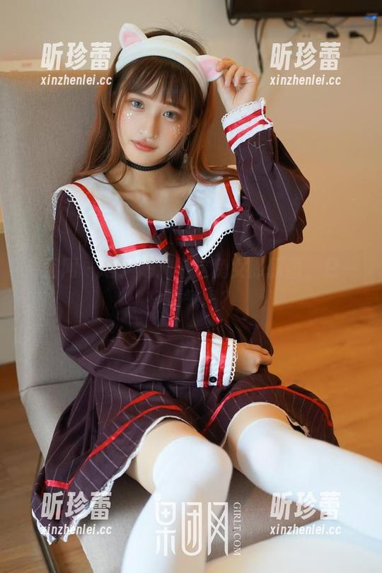 果团网 - 嘿！陈迪娅这兔女郎原图，扫一扫福气吗？