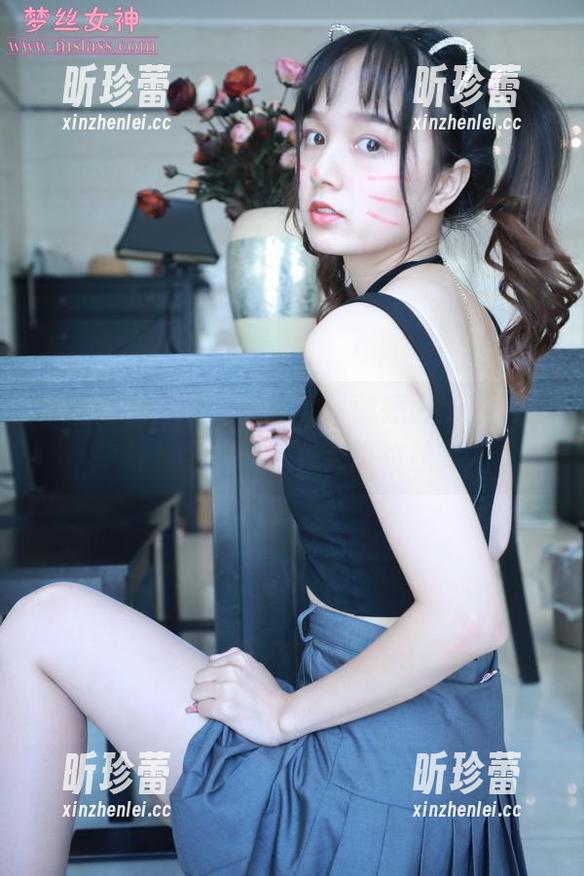 梦丝女神 - 护士太迷人，魏婷婷的高清分享让你重新审视白大褂的魅力。