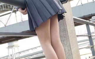 不得不说，森萝财团的私房图包，却被这K格子裙牢牢吸引，让我无从抵挡！