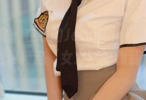 模范学院 – 在线的Jennanni_Jen，再高清也难掩这‘女友’的伪装，唉！
