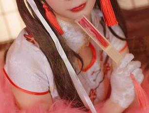 樱落Selena居家精选，搭配上我衰落的运动服也挺符合