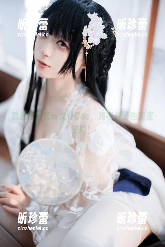 精选樱落酱w女仆Cos，鸡毛掸子也能变时尚！