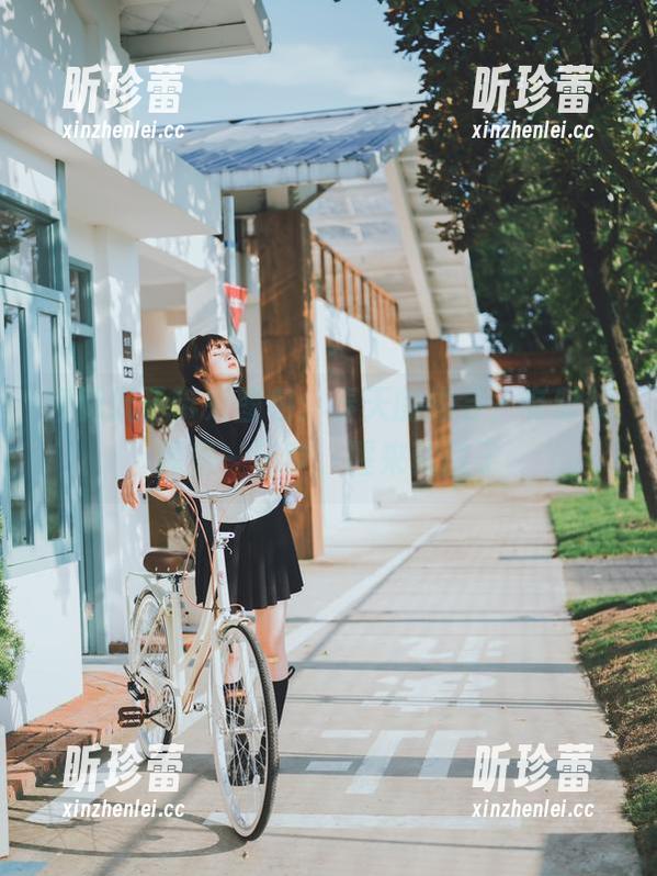 河豚抚子带来图包：春天的约会，有时候像是一场梦，醒来就散了
