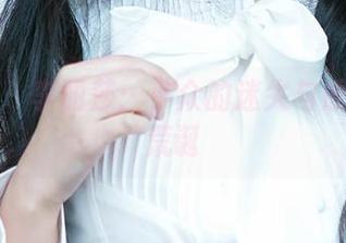 爱尤物 – 李丽莎：小众的迷失与原图中的荒诞