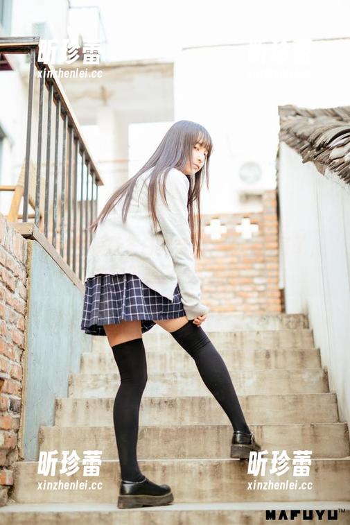 观摩神楽坂真冬白裙合集，哼，厉害了，她这招冬天着实绝妙。