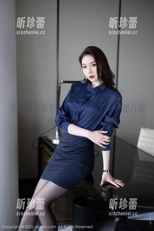 秀人网-安然 秀人网 - 来看安然的职业装全套,图片里有职场的另一面!