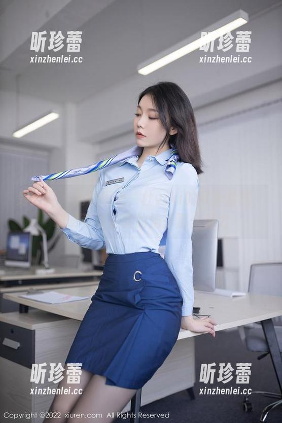 秀人网 - 免费奉上，杜viki的可爱套图，明明可以靠脸的她却那么努力